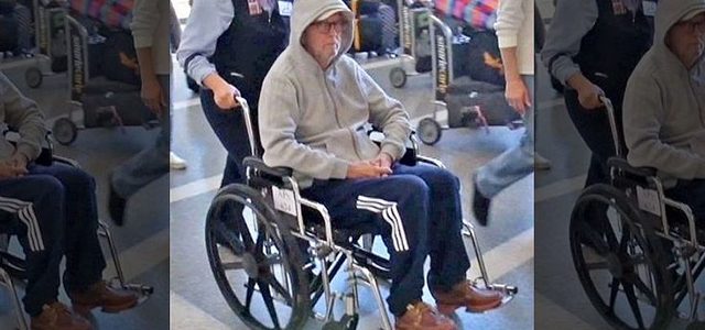 Eric Clapton Tekerlekli Sandalyede Görüldü